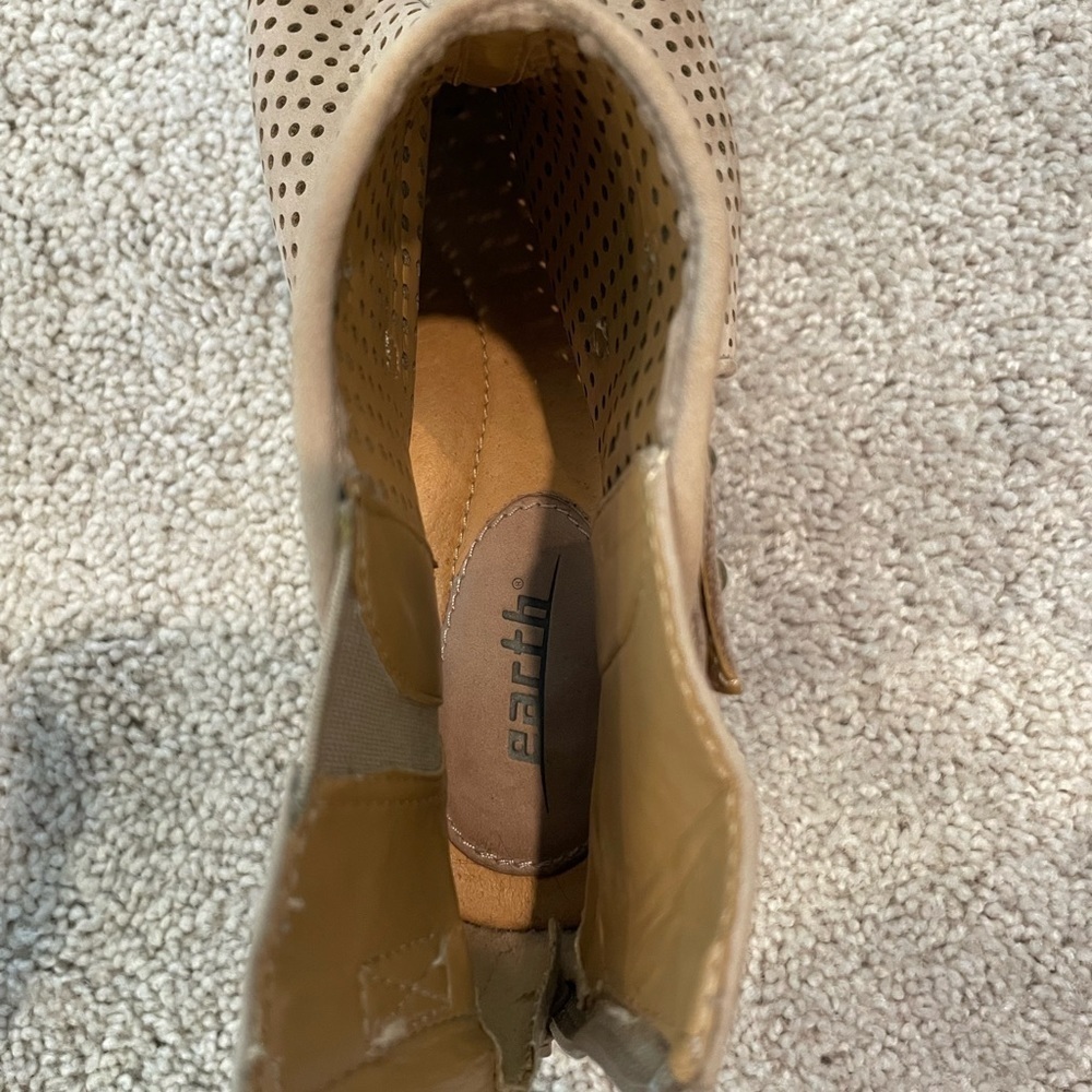 Earth Intrepid Taupe Leather Ankle Booties View 5
